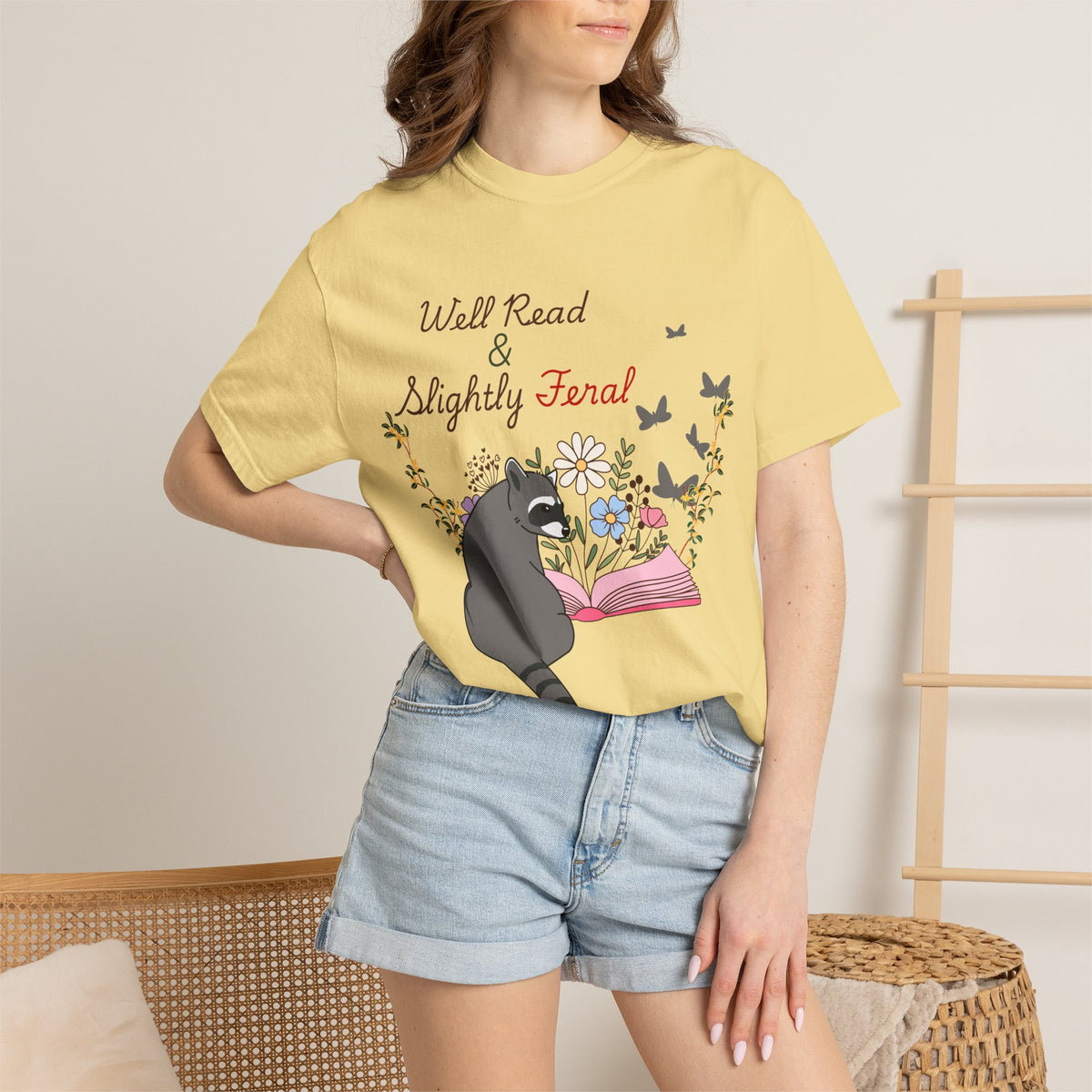 Well Read & Slightly Feral Reading Racoon - T-Shirts