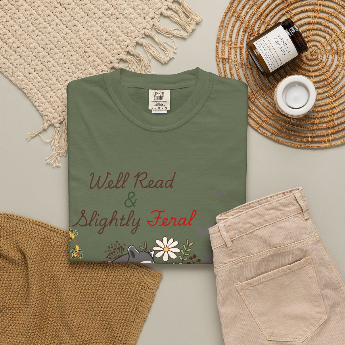 Well Read & Slightly Feral Reading Racoon - T-Shirts