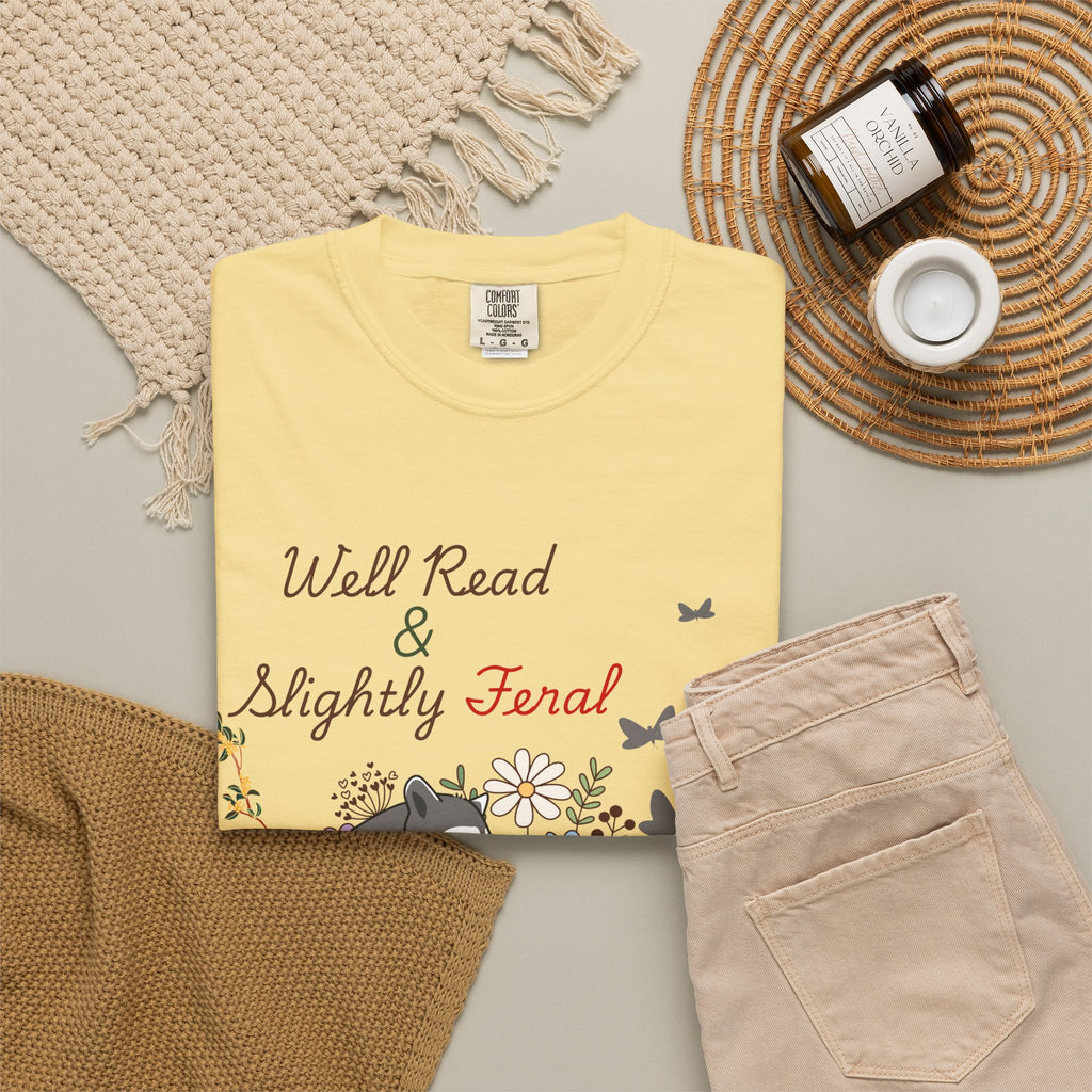 Well Read & Slightly Feral Reading Racoon - T-Shirts