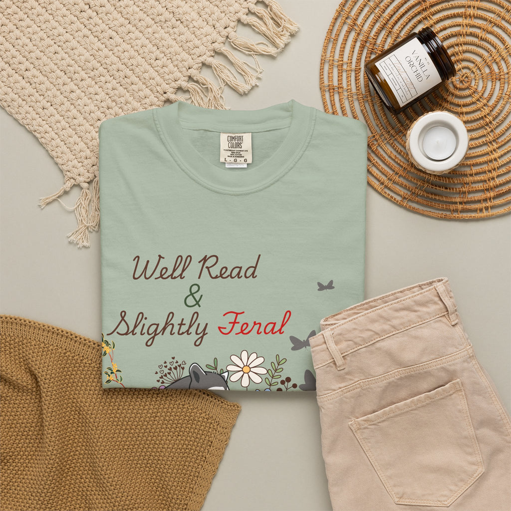 Well Read & Slightly Feral Reading Racoon - T-Shirts