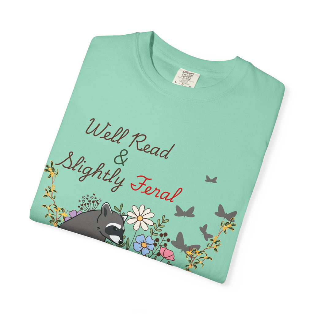 Well Read & Slightly Feral Reading Racoon - T-Shirts