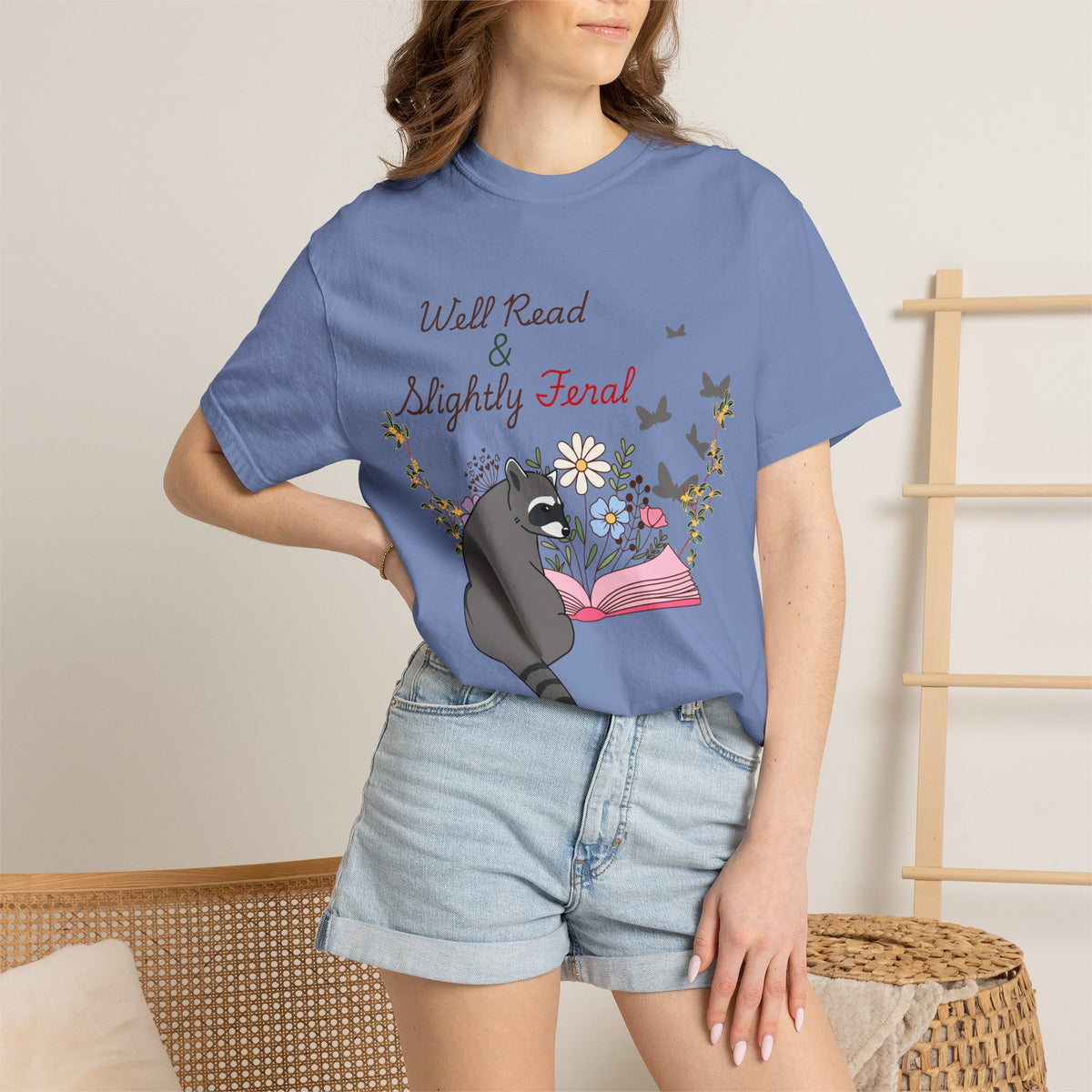 Well Read & Slightly Feral Reading Racoon - T-Shirts